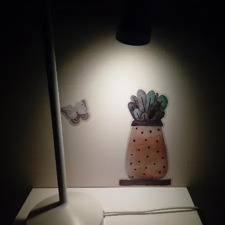 アパート Casa 87 -